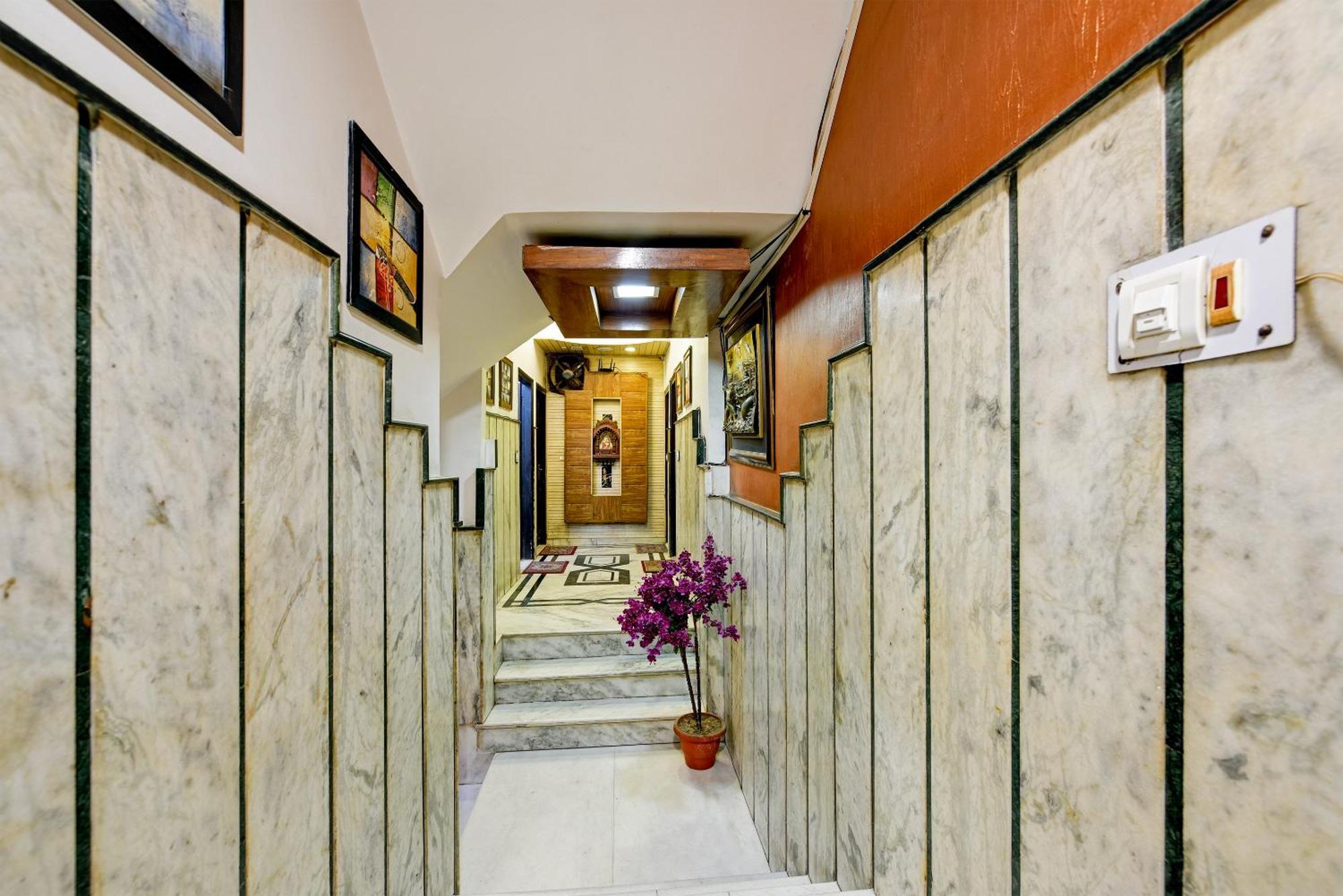 Hotel Shiva Intercontinental - New Delhi Railway Station - Paharganj ภายนอก รูปภาพ