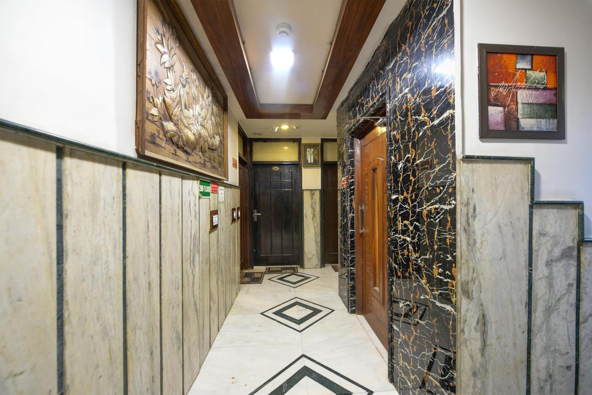 Hotel Shiva Intercontinental - New Delhi Railway Station - Paharganj ภายนอก รูปภาพ
