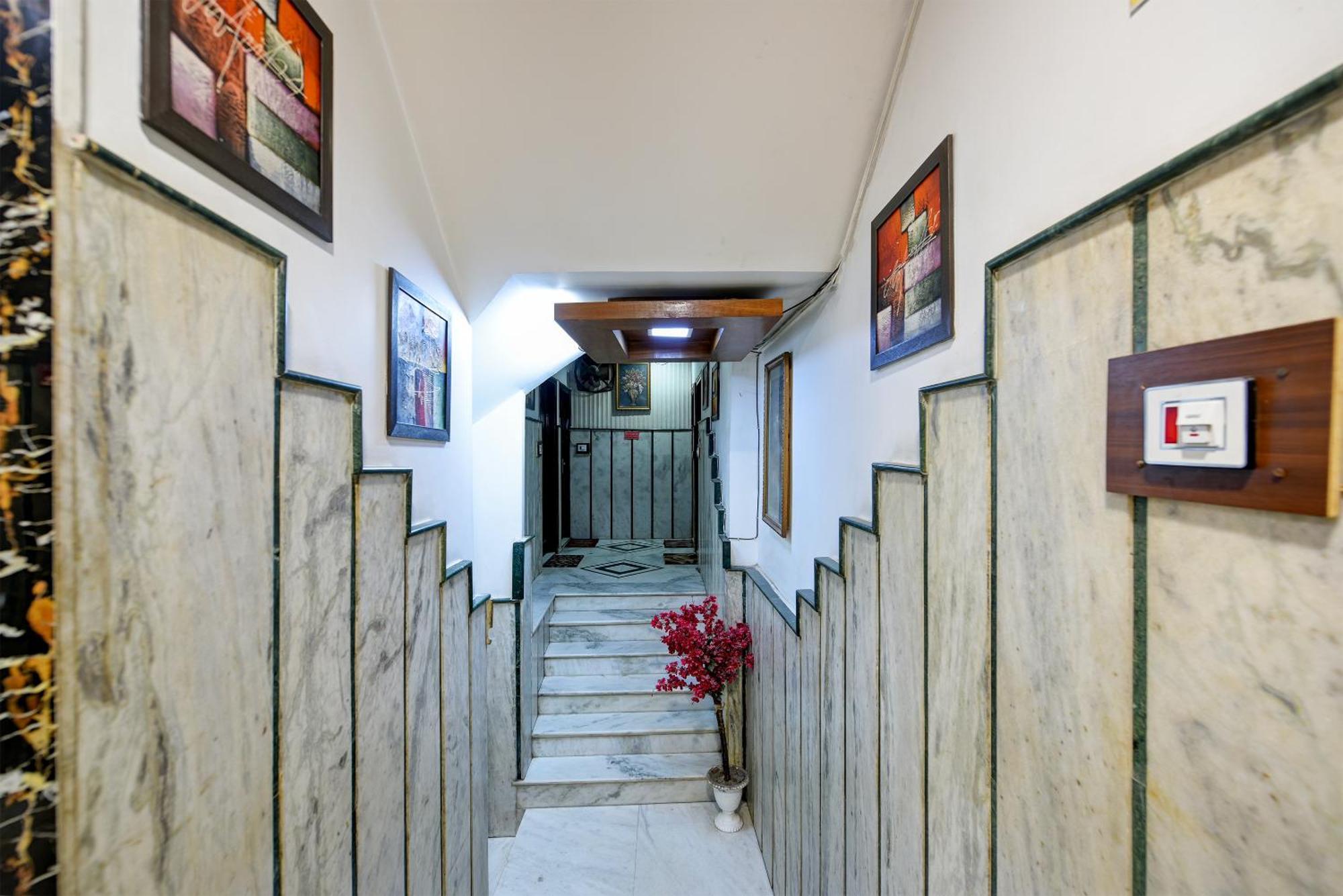 Hotel Shiva Intercontinental - New Delhi Railway Station - Paharganj ภายนอก รูปภาพ