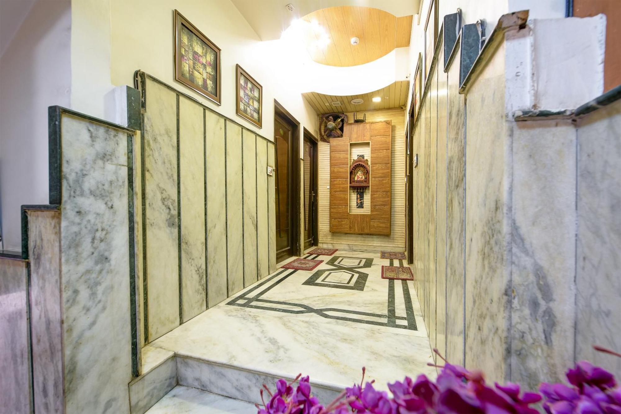 Hotel Shiva Intercontinental - New Delhi Railway Station - Paharganj ภายนอก รูปภาพ