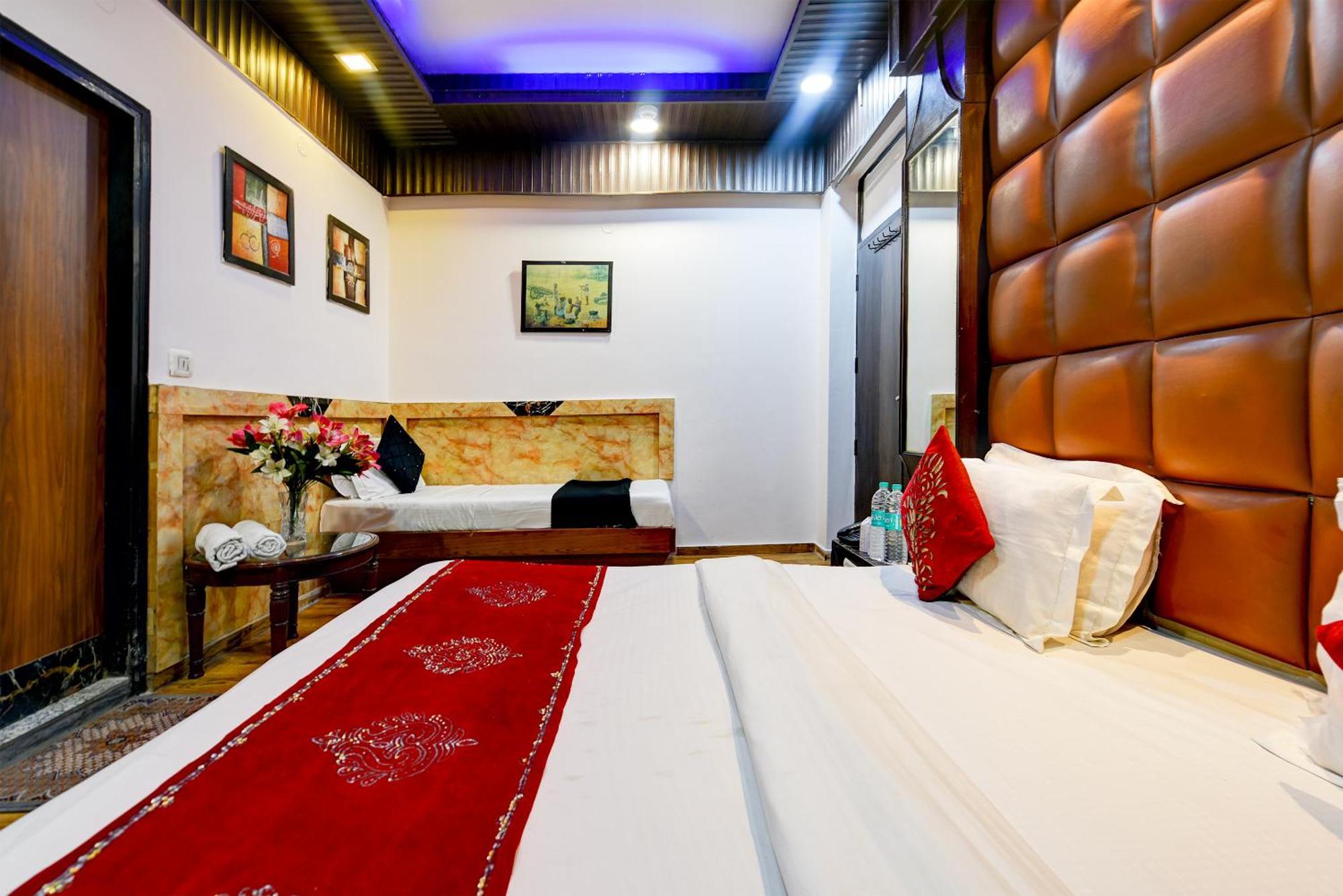 Hotel Shiva Intercontinental - New Delhi Railway Station - Paharganj ภายนอก รูปภาพ
